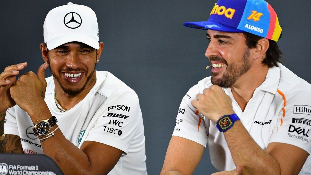 Hamilton, conmovido por las felicitaciones de Fernando Alonso y Ron Dennis