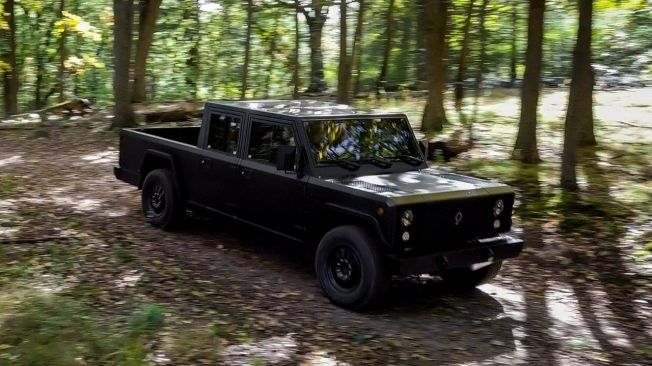 Bollinger B2