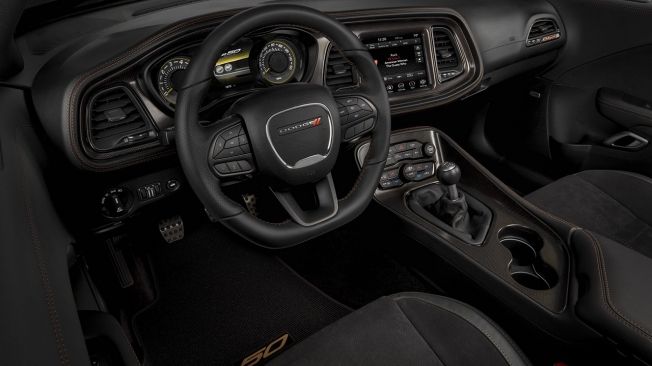 Dodge Challenger 50th Anniversary Edition - interior