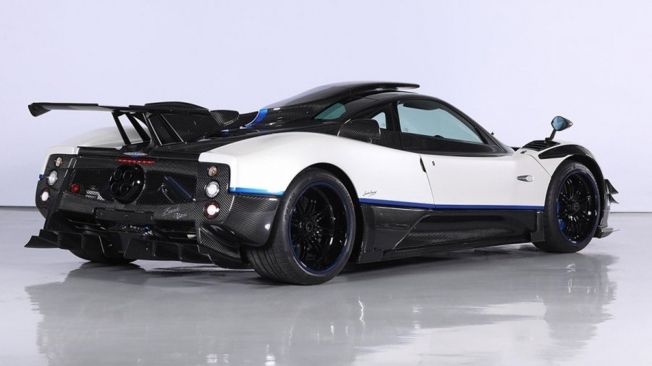 Pagani Zonda Riviera - posterior