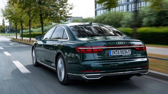 Audi A8 L 60 TFSI e quattro - posterior