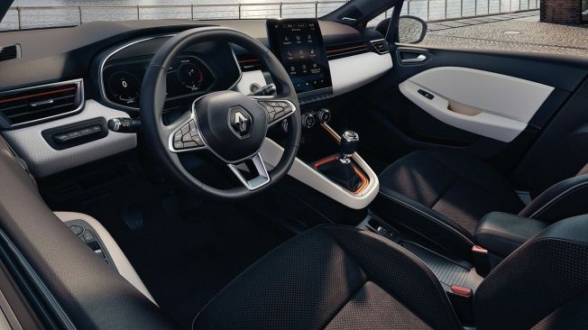 Renault Clio - interior