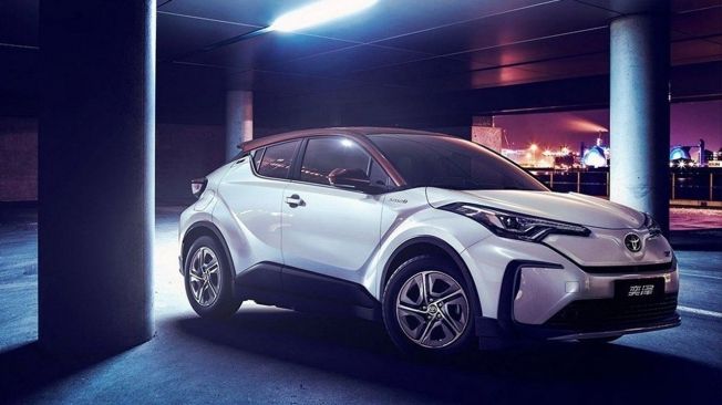 Toyota C-HR EV