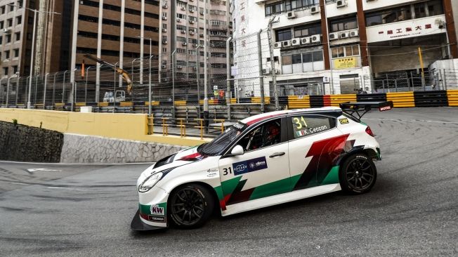 Yvan Muller se impone en la primera manga del WTCR en Macao