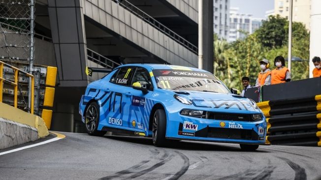 Yvan Muller se lanza a por el WTCR con su segunda victoria en Macao