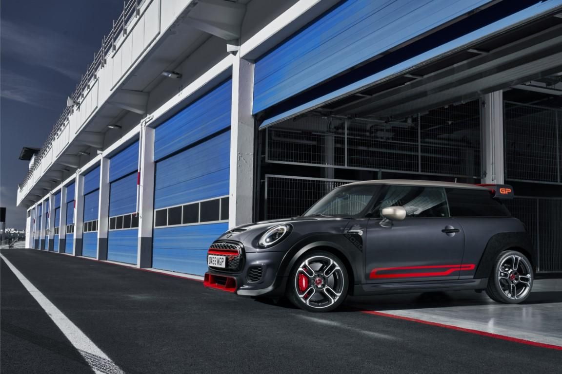 MINI John Cooper Works GP, debuta el más radical de la generación F56