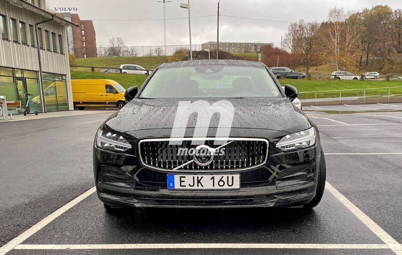 Nuevas fotos espía evidencian un facelift del Volvo S90 para 2021