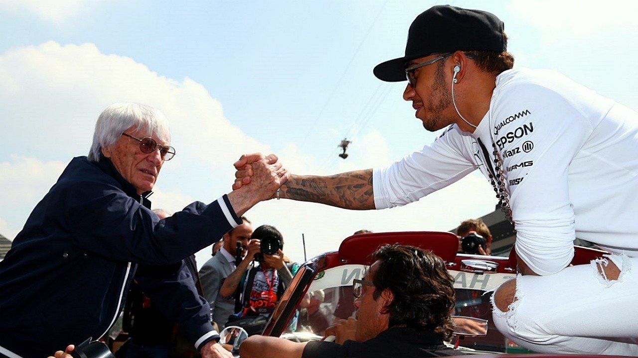 Según Liberty, Ecclestone amenazó con demandar a Hamilton por su uso de Instagram