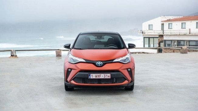 Toyota C-HR 2020 - frontal