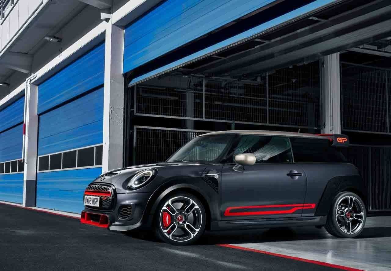 MINI valora hacer eléctricos sus JCW, las versiones más potentes