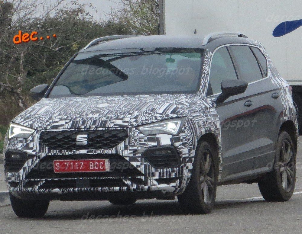 El SEAT Ateca Facelift 2020 posa en unas fotos espía desvelando el diseño del frontal