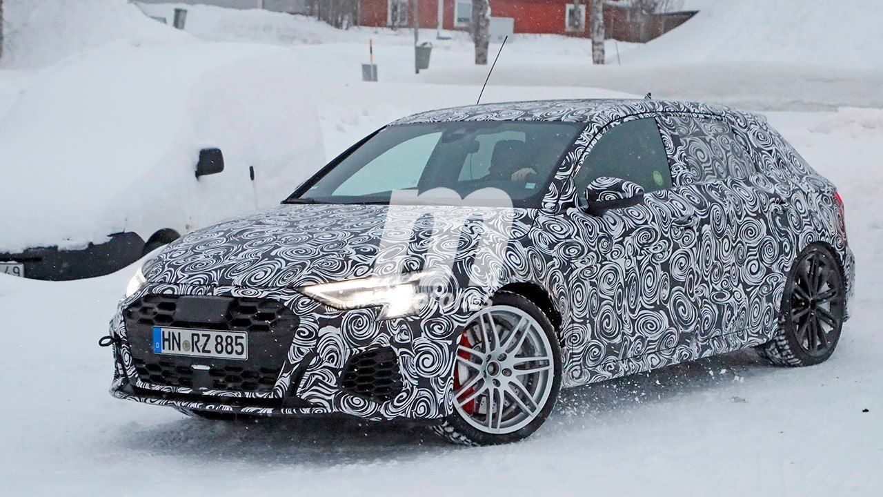 El nuevo Audi RS 3 Sportback 2021 cazado de pruebas en el norte de Europa