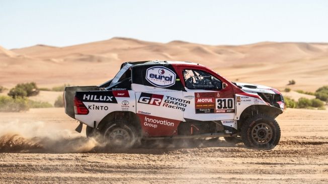 Carlos Sainz gana su tercer Dakar en coches a los 57 años