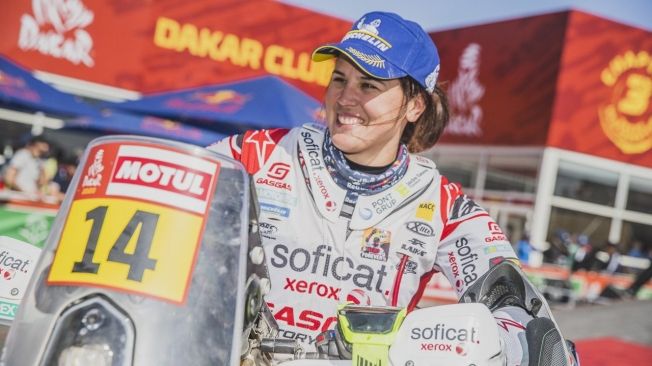 Laia Sanz consigue la cuadratura del círculo en su décimo Dakar