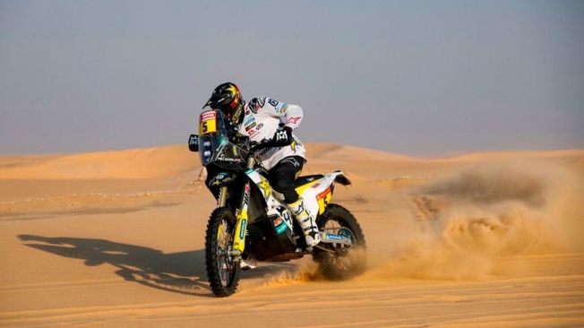 Ricky Brabec conquista su primer Dakar en motos junto a Honda