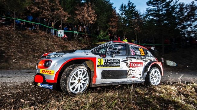 Thierry Neuville pone la magia en la noche del Rally de Montecarlo