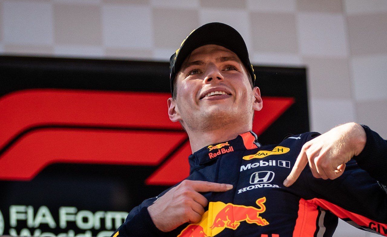 Verstappen renueva con Red Bull hasta 2023