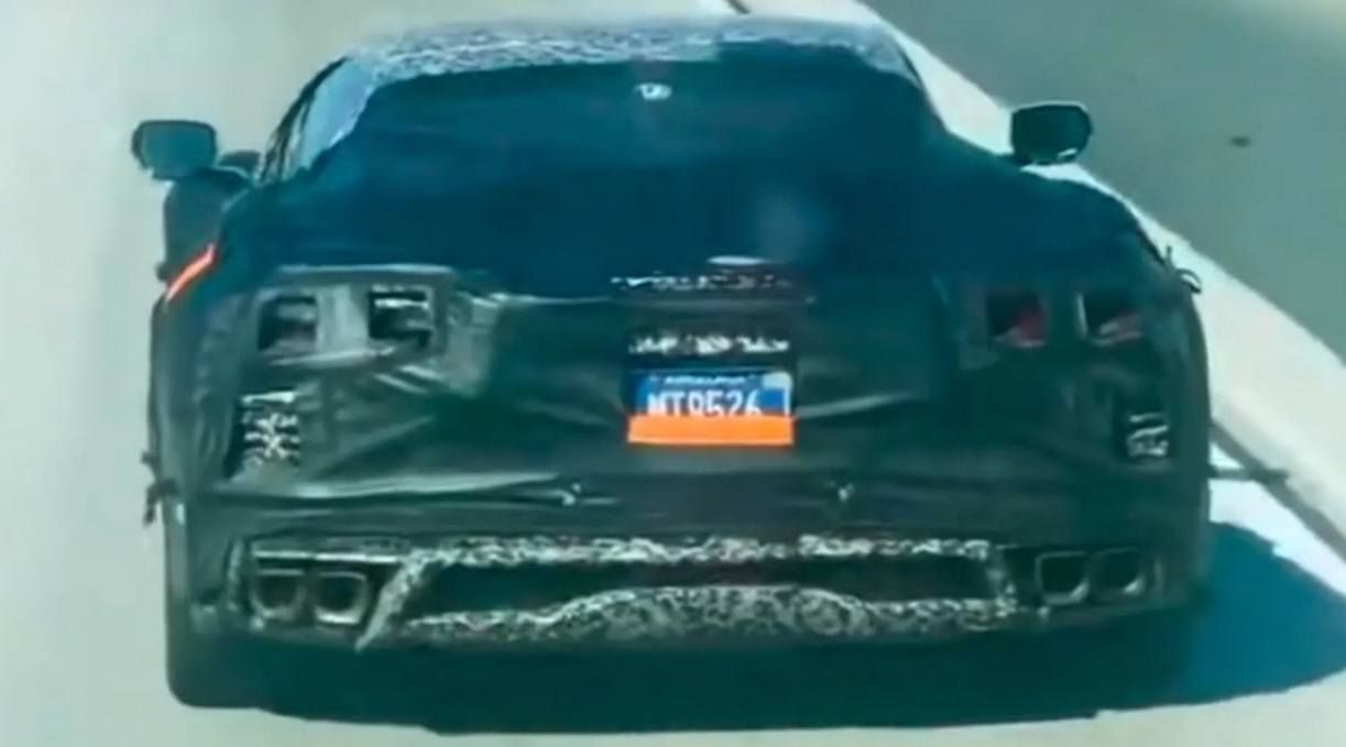 Chevrolet prueba el nuevo Corvette Z06 frente al Ferrari 458 y el Porsche 911 GT2 RS [vídeo]