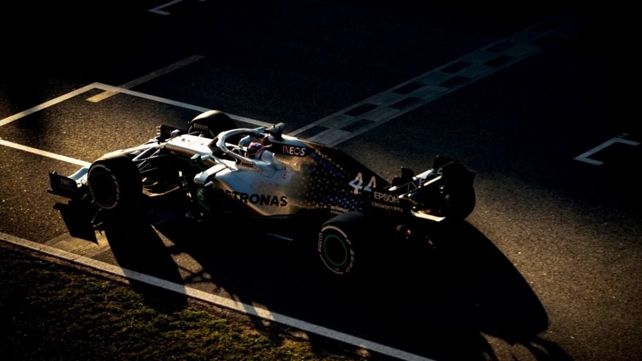 Exhibición de fuerza de Mercedes para cerrar la primera semana de test