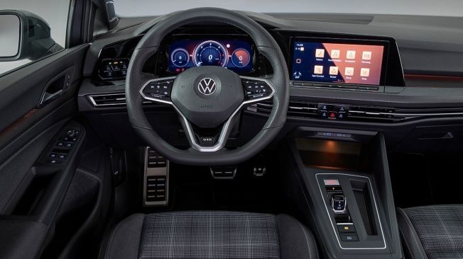 Volkswagen Golf GTD 2020 - interior