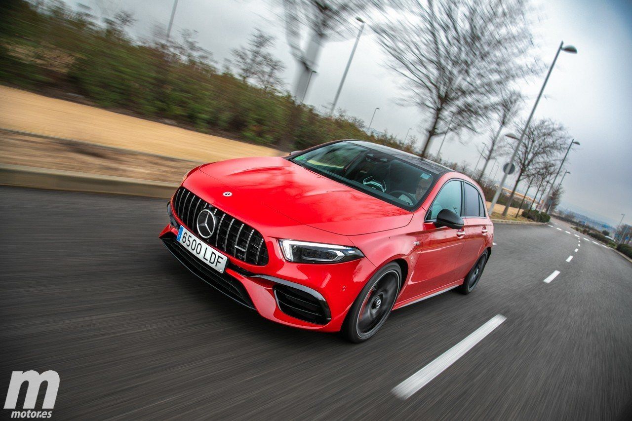 Prueba Mercedes-AMG A 45 S, por pelotas