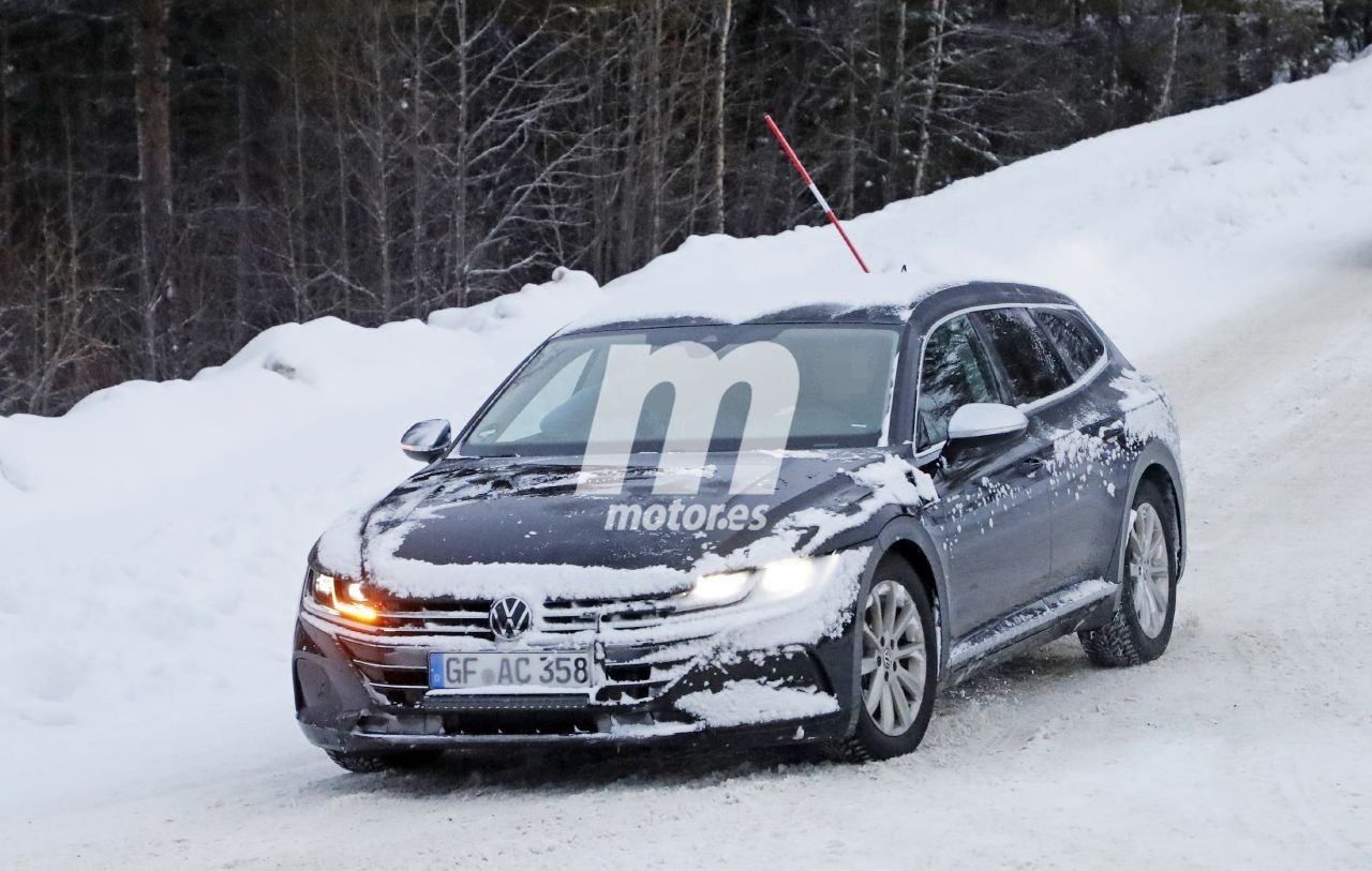 El nuevo Volkswagen Arteon Shooting Brake 2020 inicia sus pruebas casi destapado