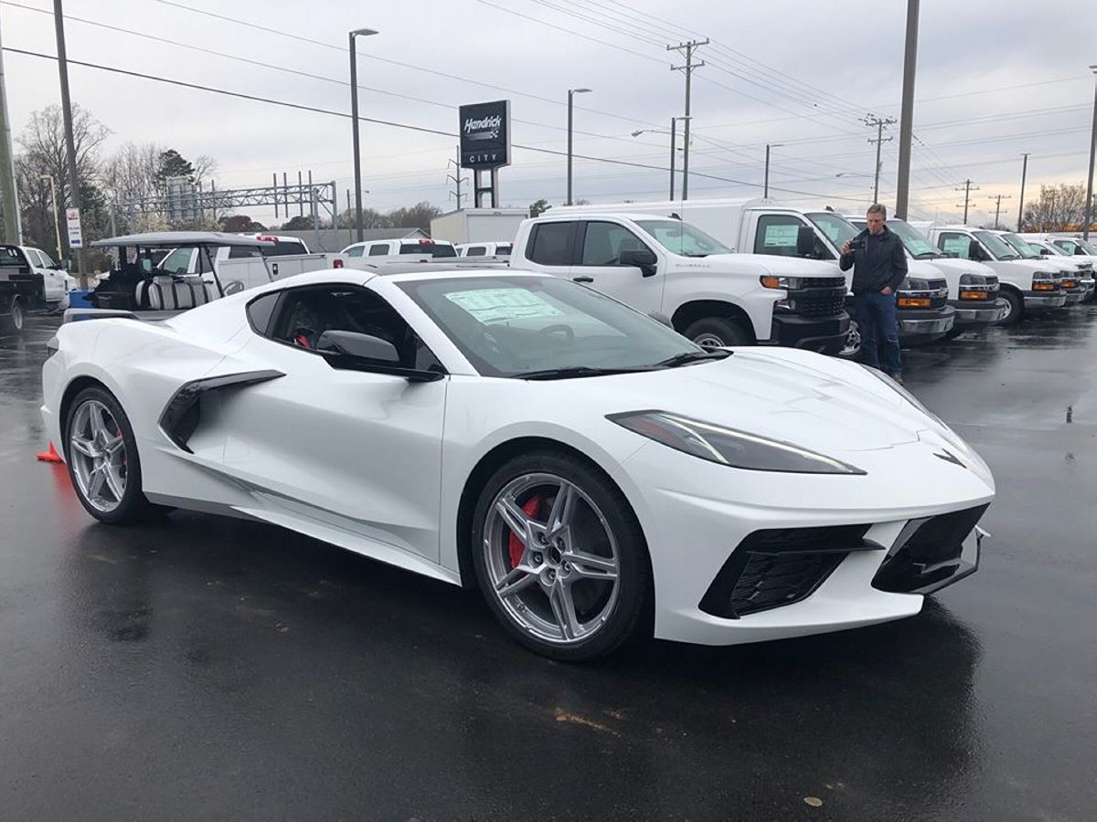 El Chevrolet Corvette 2020 ya es uno de los model year más raros de la historia