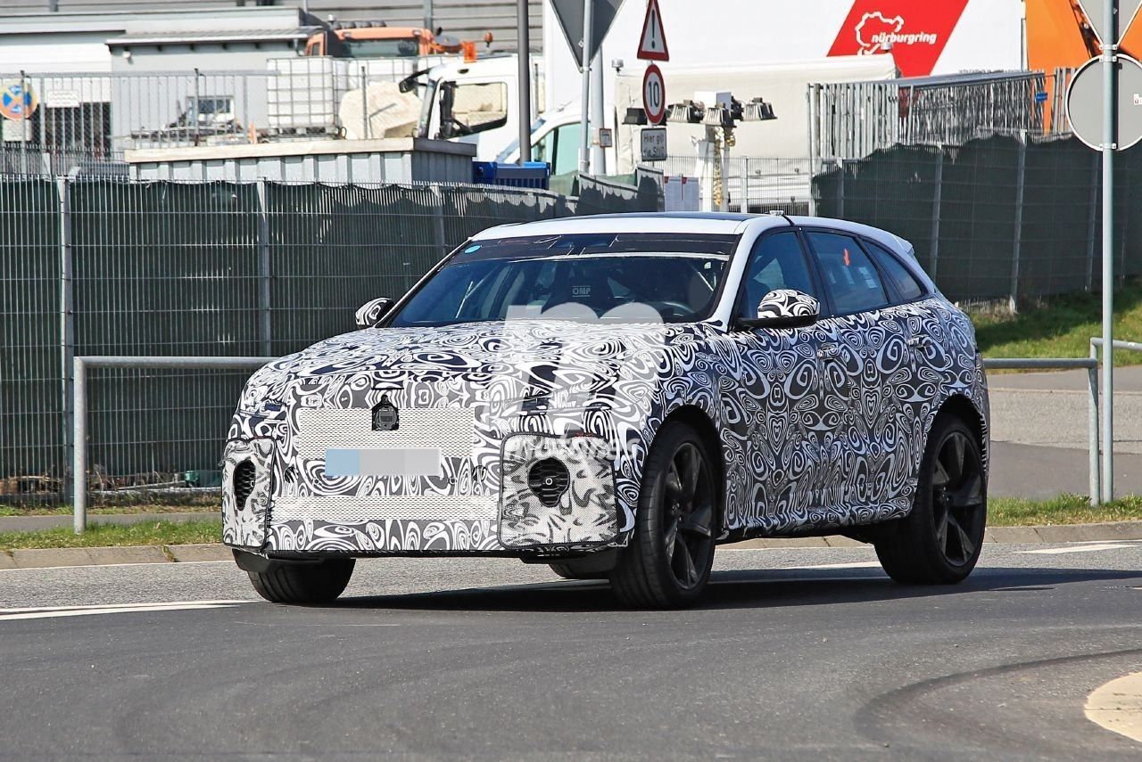 Los prototipos del Jaguar F Pace SVR Facelift se trasladan a Nürburgring