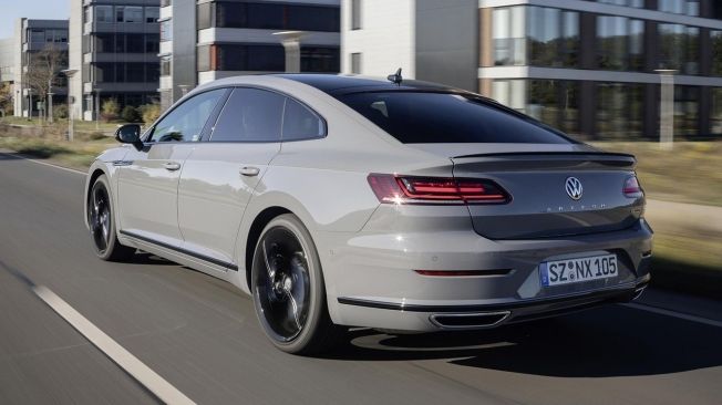 Volkswagen Arteon R-Line Performance - posterior