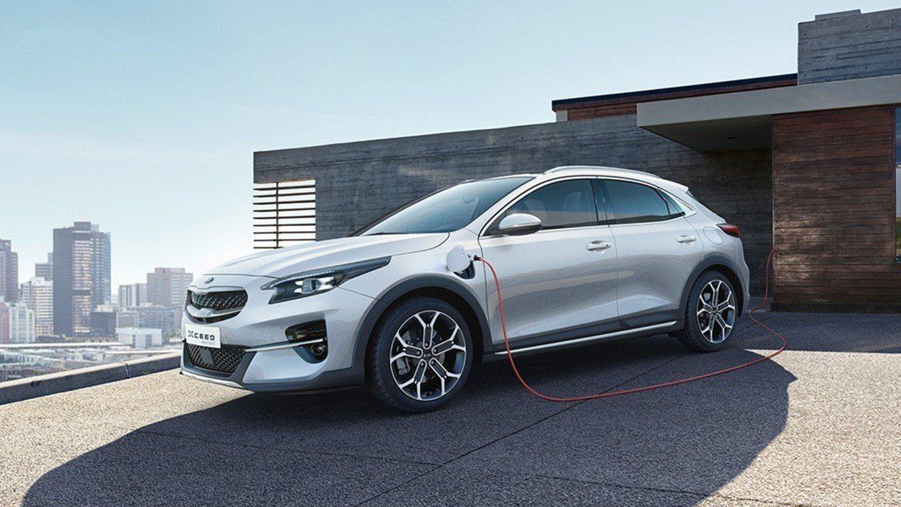 Precios del nuevo Kia XCeed PHEV, ¡el crossover compacto ese electrifica!