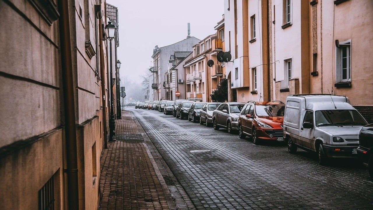 Coche parado mucho tiempo: ¿cómo prepararlo?