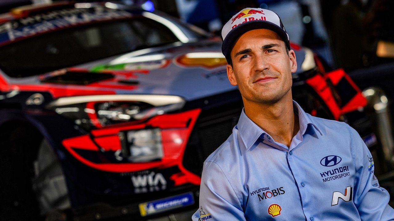 Dani Sordo considera que Fernando Alonso "lo haría bien" con un WRC