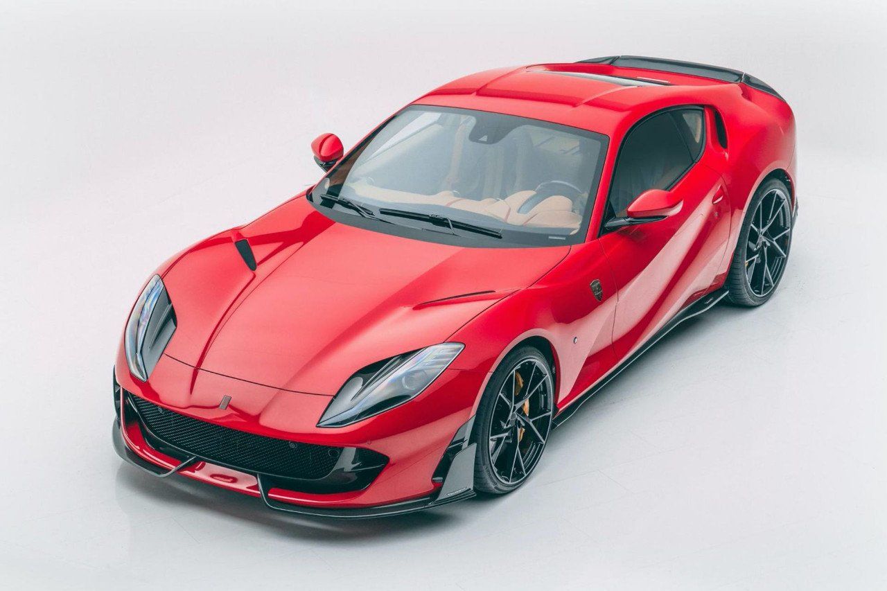 El comedido pero agresivo Ferrari 812 Superfast de Mansory