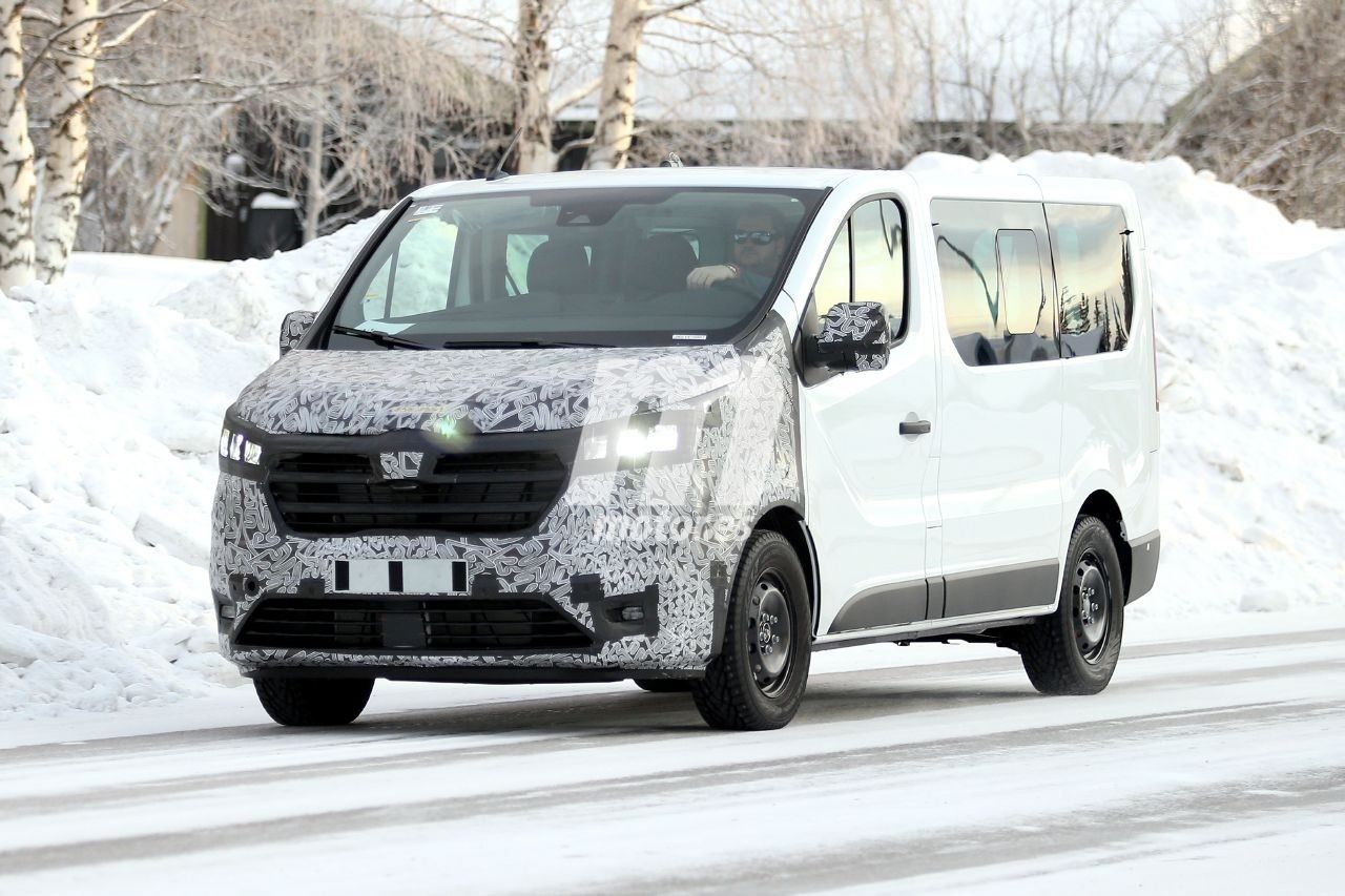 Primeras fotos espía de la nueva generación del Renault Trafic, esperada para 2022