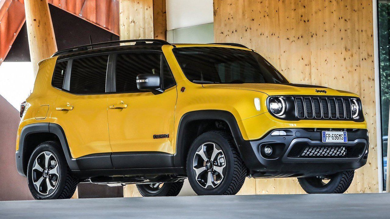 Brasil - Marzo 2020: El Jeep Renegade destaca a pesar de la crisis del coronavirus