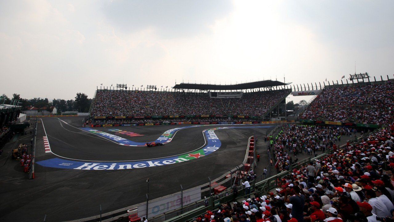 El Autódromo Hermanos Rodríguez, convertido en hospital para el coronavirus