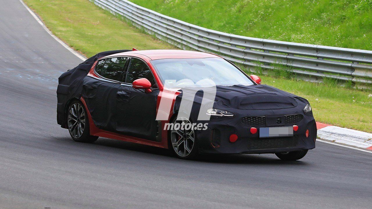 El nuevo Kia Stinger 2021 es cazado en Nürburgring, ¡la berlina se pone a punto!