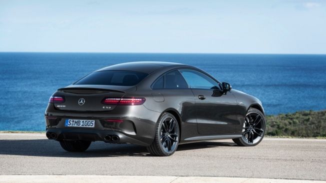 Mercedes-AMG E 53 4MATIC+ Coupé 2020 - posterior