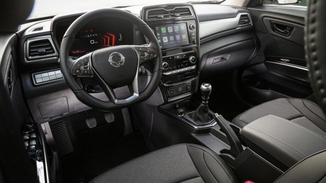 SsangYong Tivoli G12T - interior