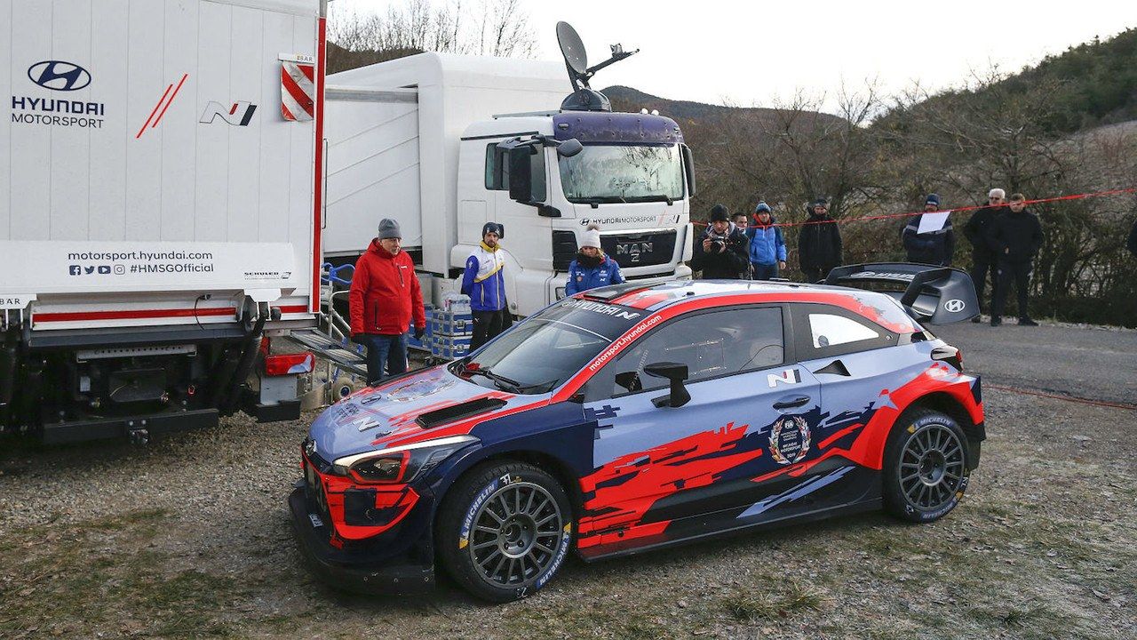 Hyundai define el programa veraniego de sus pilotos lejos del WRC