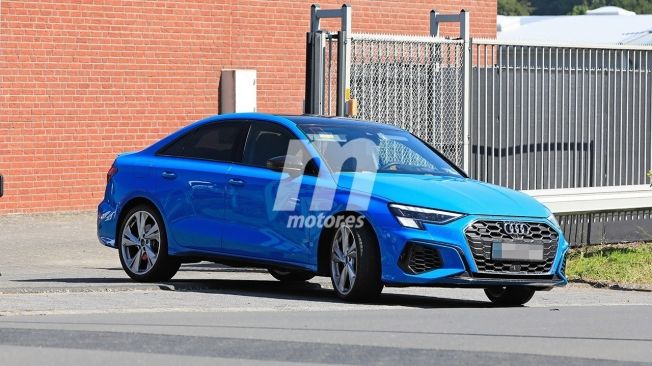 Audi S3 Sedán 2021 - foto espía