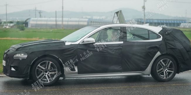 Genesis G70 Shooting Brake - foto espía lateral