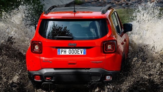 Jeep Renegade 4xe - posterior