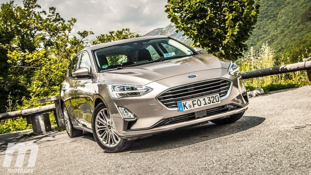 Precios del Ford Focus EcoBoost Hybrid, etiqueta ECO con tecnología híbrida ligera