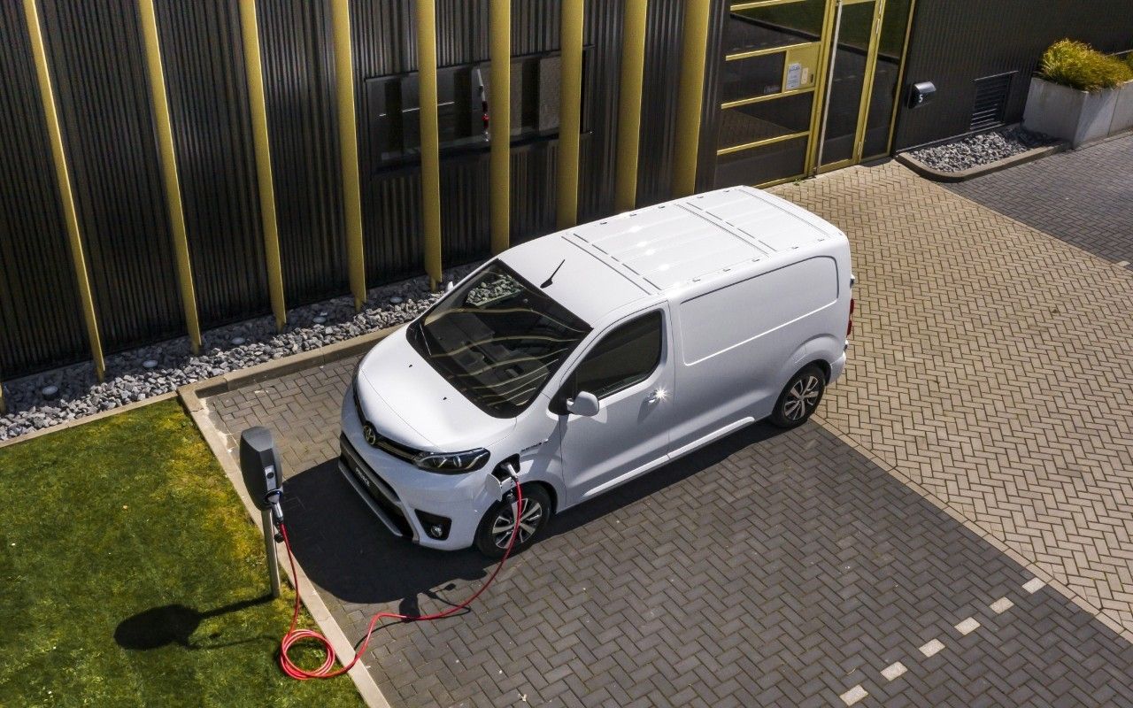 Toyota ProAce Electric, el comercial eléctrico con garantía casi de por vida