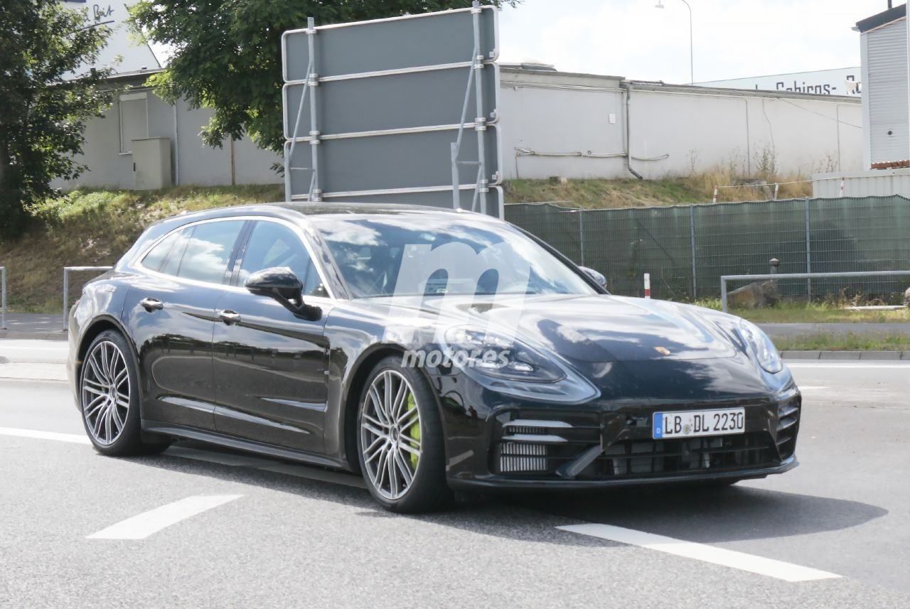 El Porsche Panamera Sport Turismo Turbo S E-Hybrid 2021 apura sus pruebas en Nürburgring