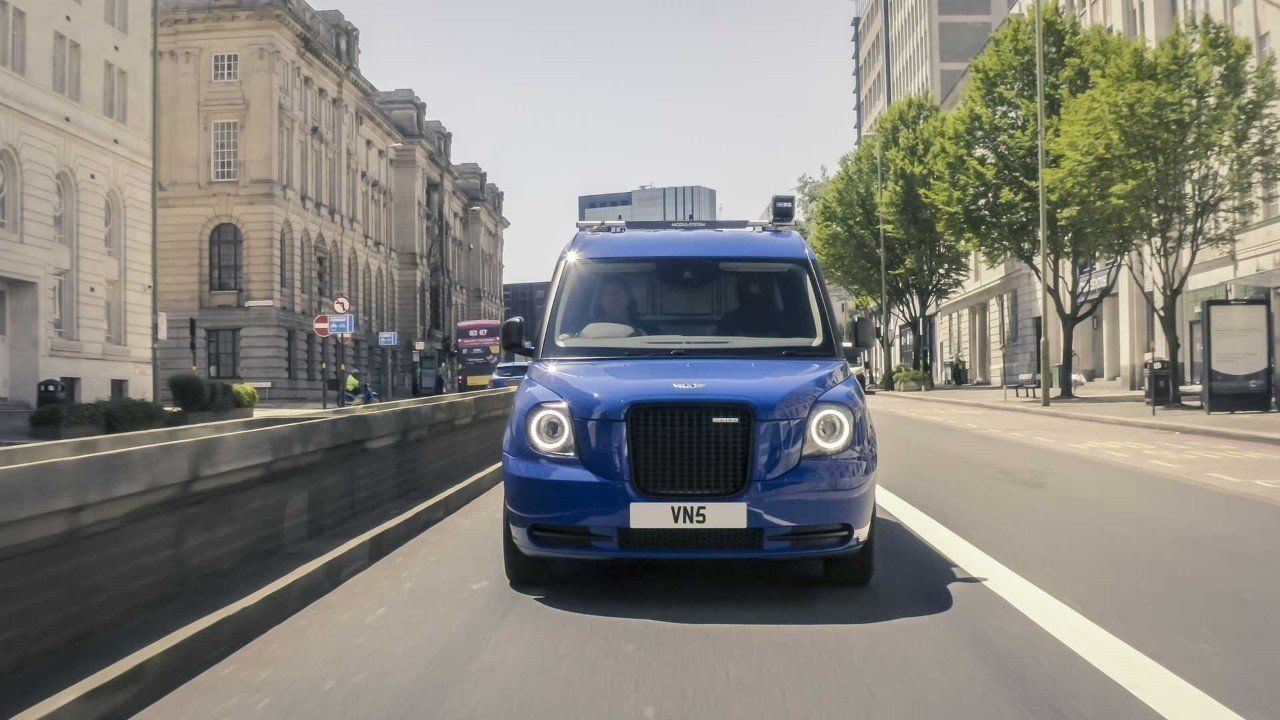 Llega el nuevo LEVC VN5, el taxi británico eléctrico reconvertido en comercial