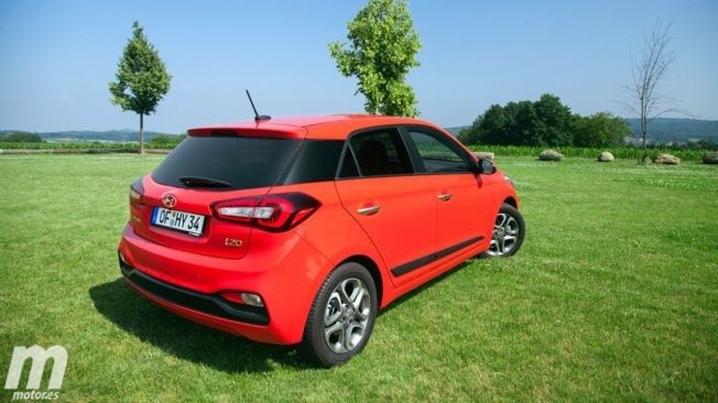 Hyundai i20 - posterior