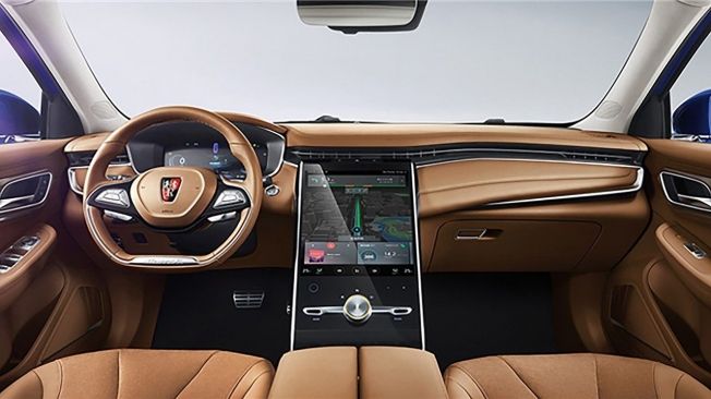 Roewe Ei5 - interior