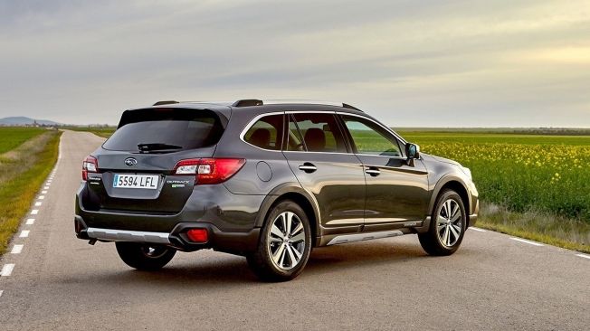 Subaru Outback GLP - posterior